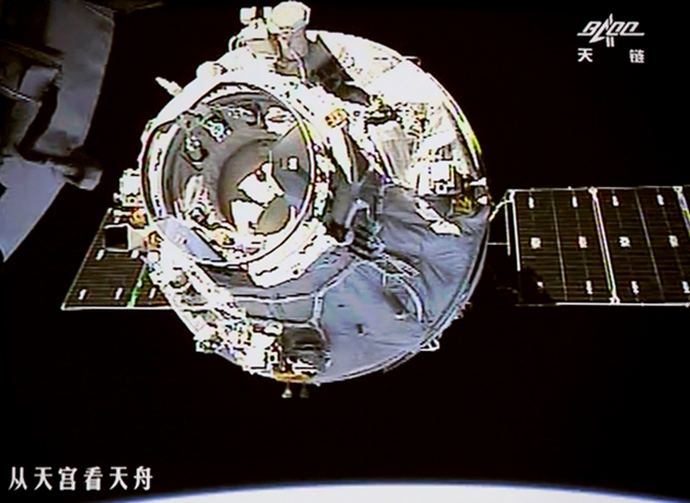 0422AP32_025817_副本.jpg