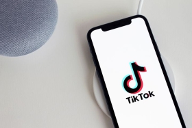 tiktok-5064078__480.jpg