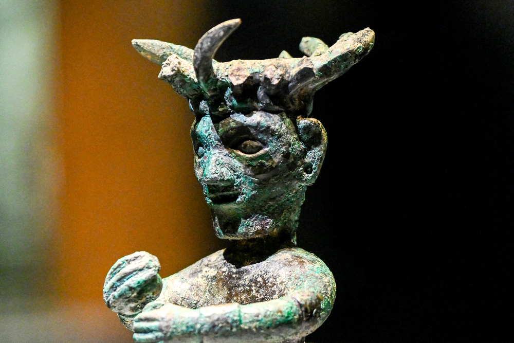 0310AH71.jpg